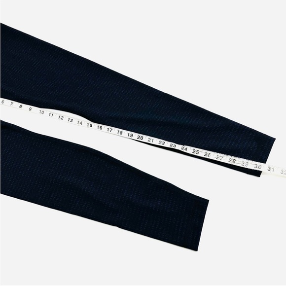 Lululemon Wunder Under Sweater Knit Print - Picture 4 of 9